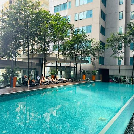 Summer Suites Klcc By Homestay Куала Лумпур Екстериор снимка