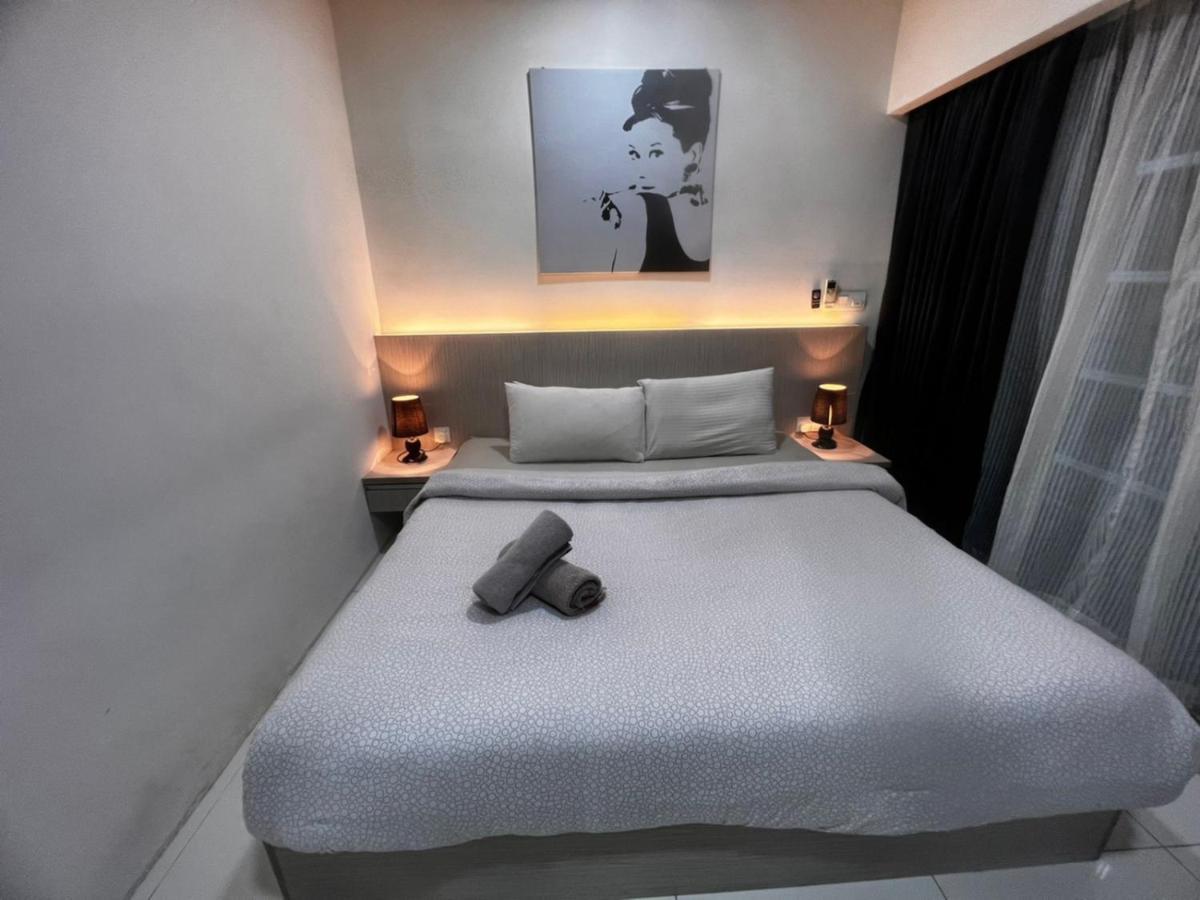 Summer Suites Klcc By Homestay Куала Лумпур Екстериор снимка