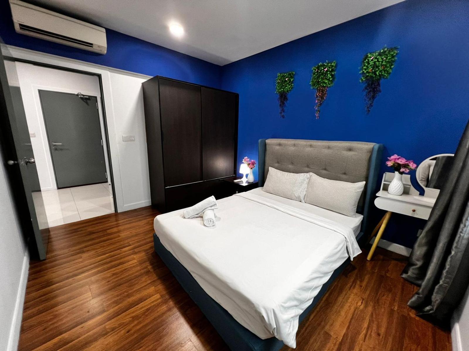 Summer Suites Klcc By Homestay Куала Лумпур Екстериор снимка