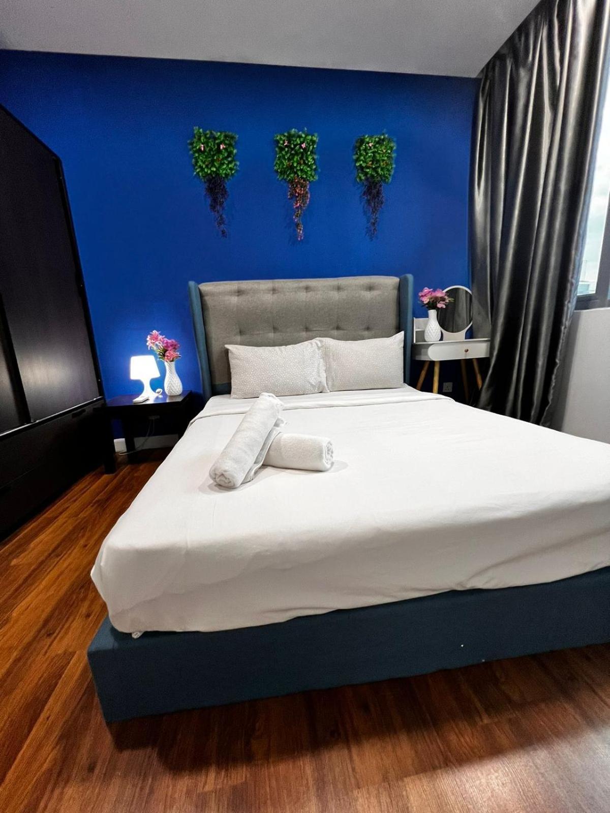 Summer Suites Klcc By Homestay Куала Лумпур Екстериор снимка